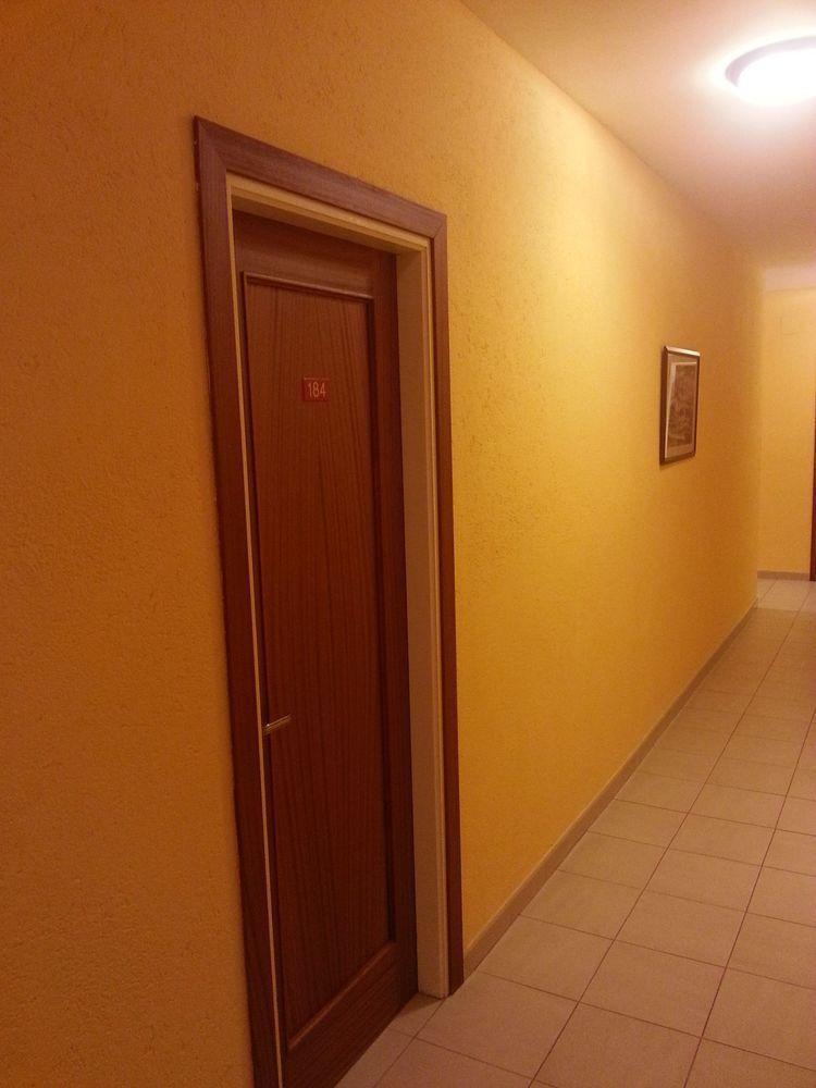 Hotel Beri Llança Εξωτερικό φωτογραφία