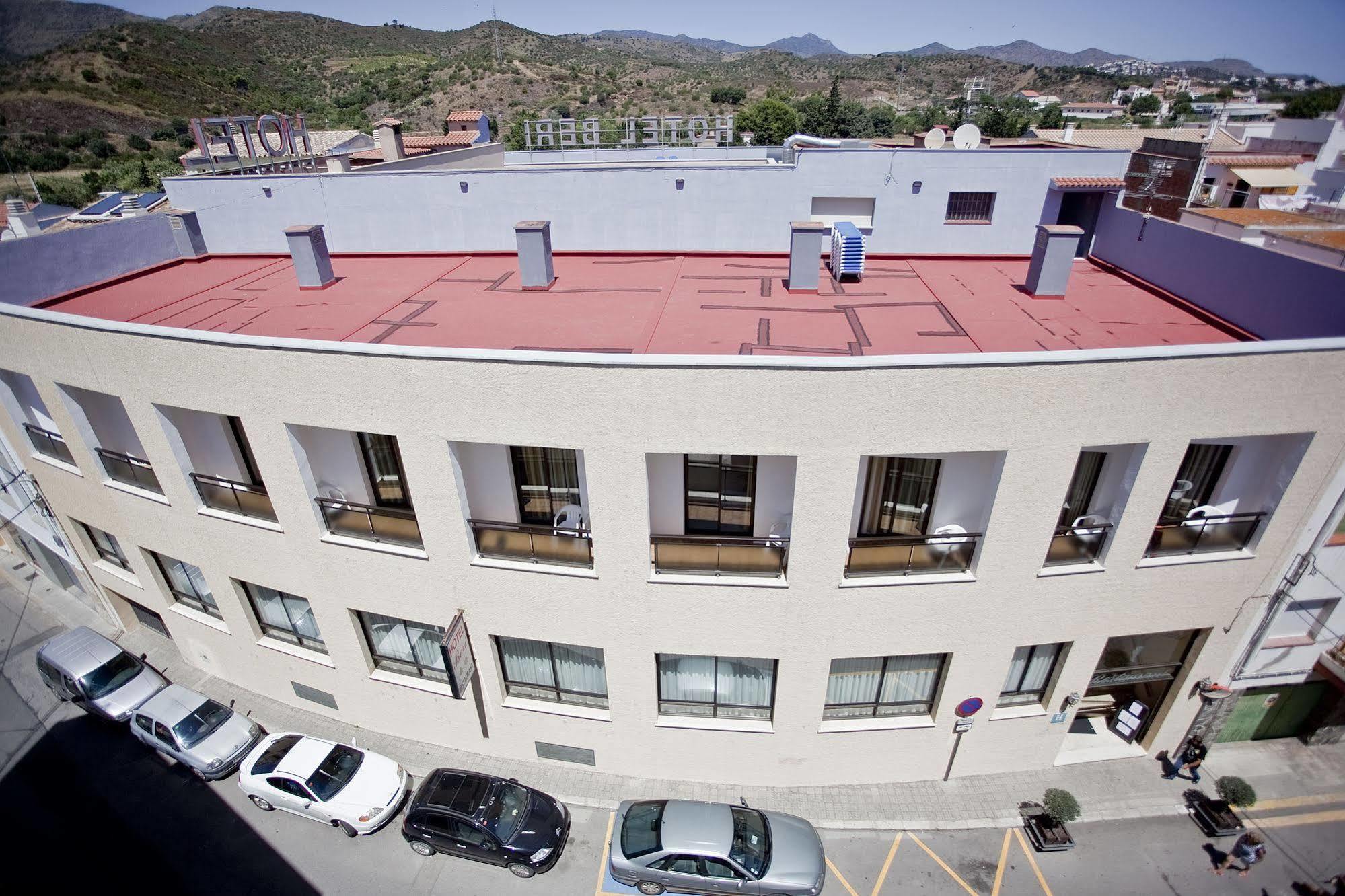 Hotel Beri Llança Εξωτερικό φωτογραφία
