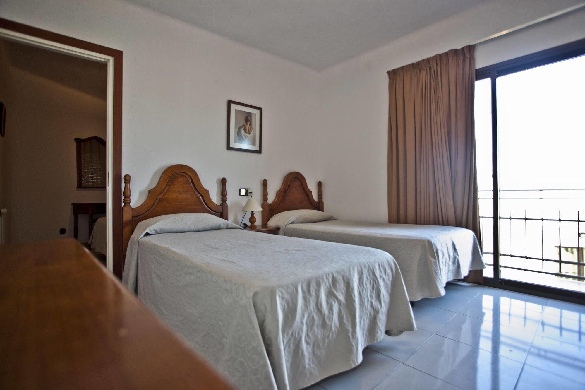 Hotel Beri Llança Εξωτερικό φωτογραφία