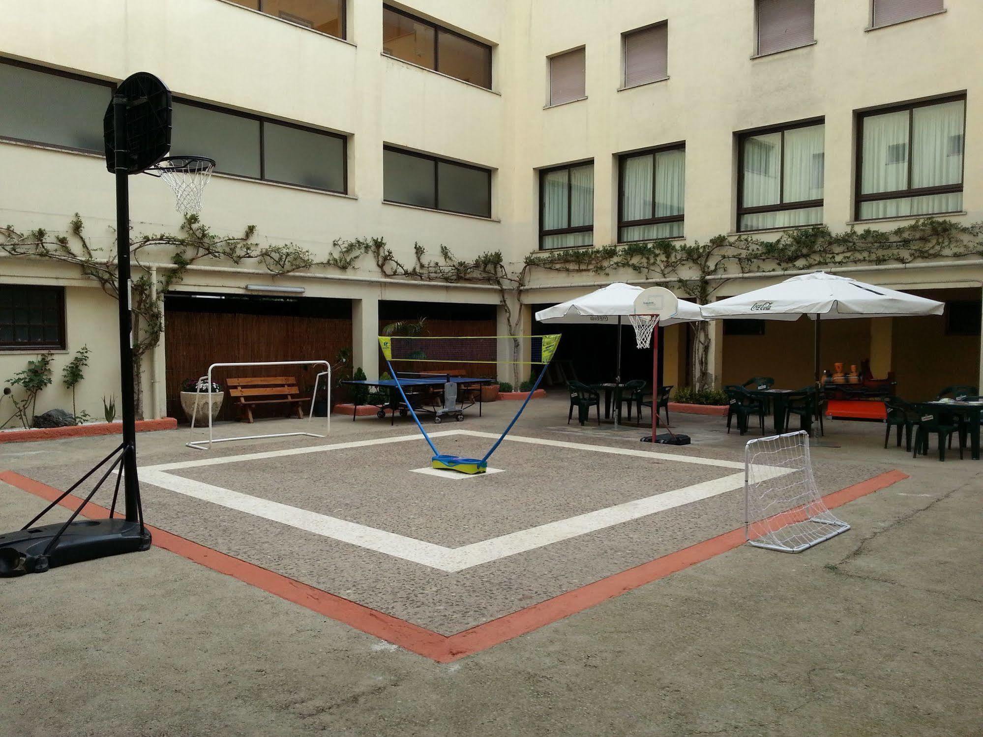 Hotel Beri Llança Εξωτερικό φωτογραφία